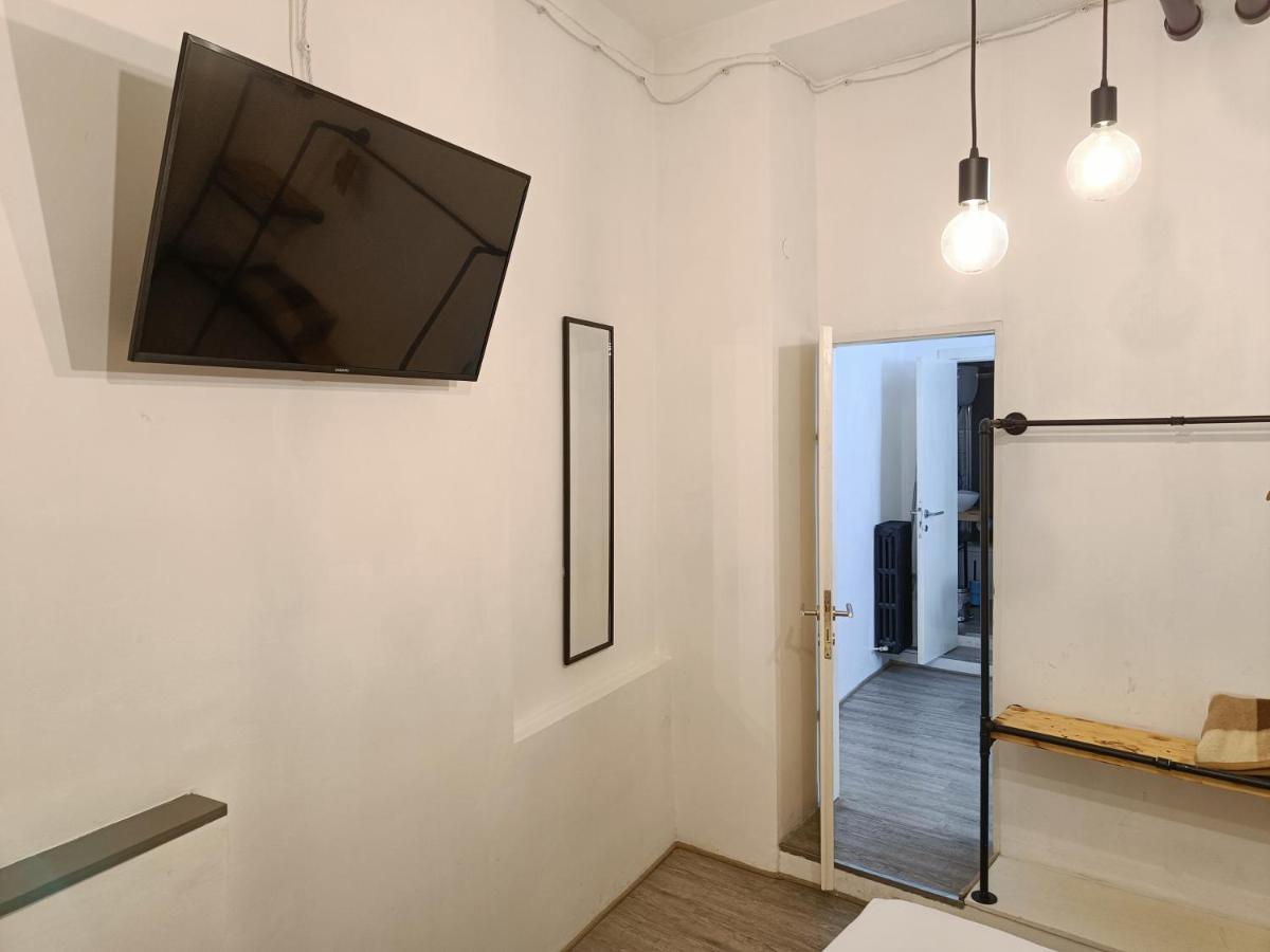 Umbrian Concierge - Factory House La Viola Apartment Perugia Ngoại thất bức ảnh